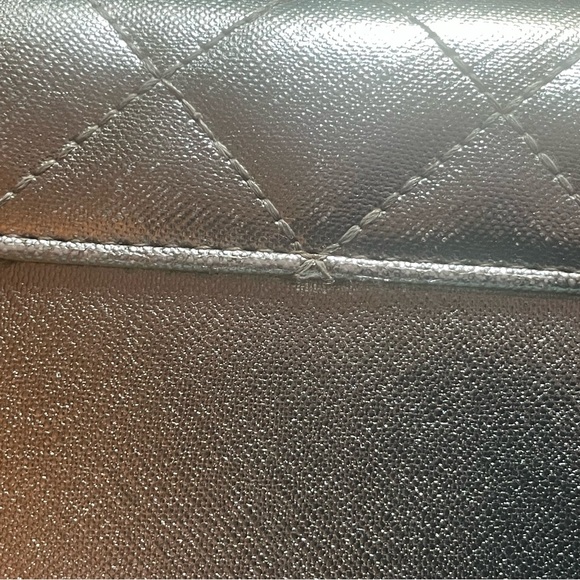 Betsey Johnson fun sparkly gold wallet. Measures approximately 8 x 4”. NWOT - Picture 10 of 13